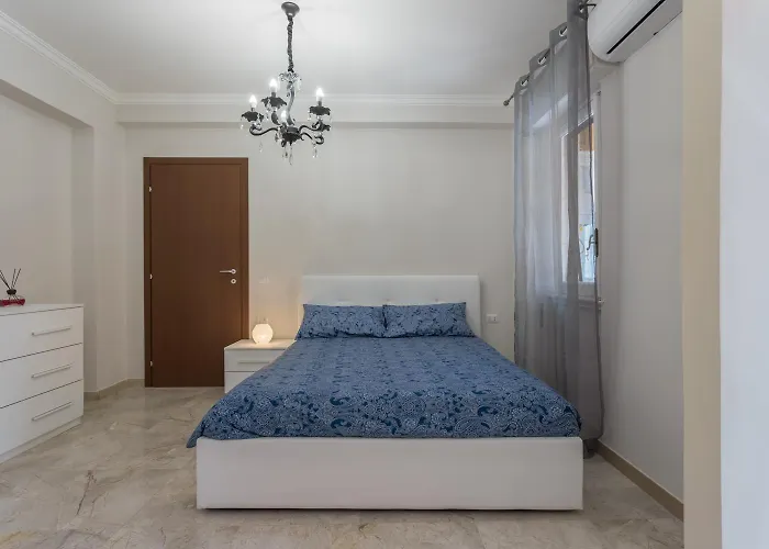 Rebecca Apartment
